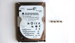 Как установить SSD диск в MacBook Pro?